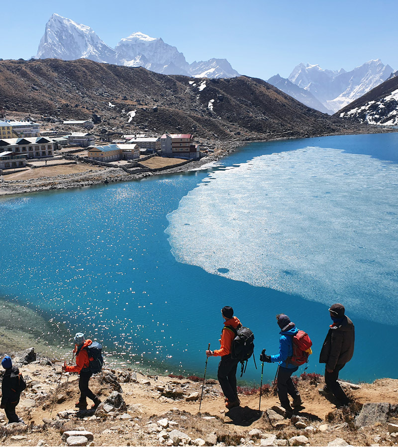 Gokyo lake - Chola pass - Kala Patthar Trek